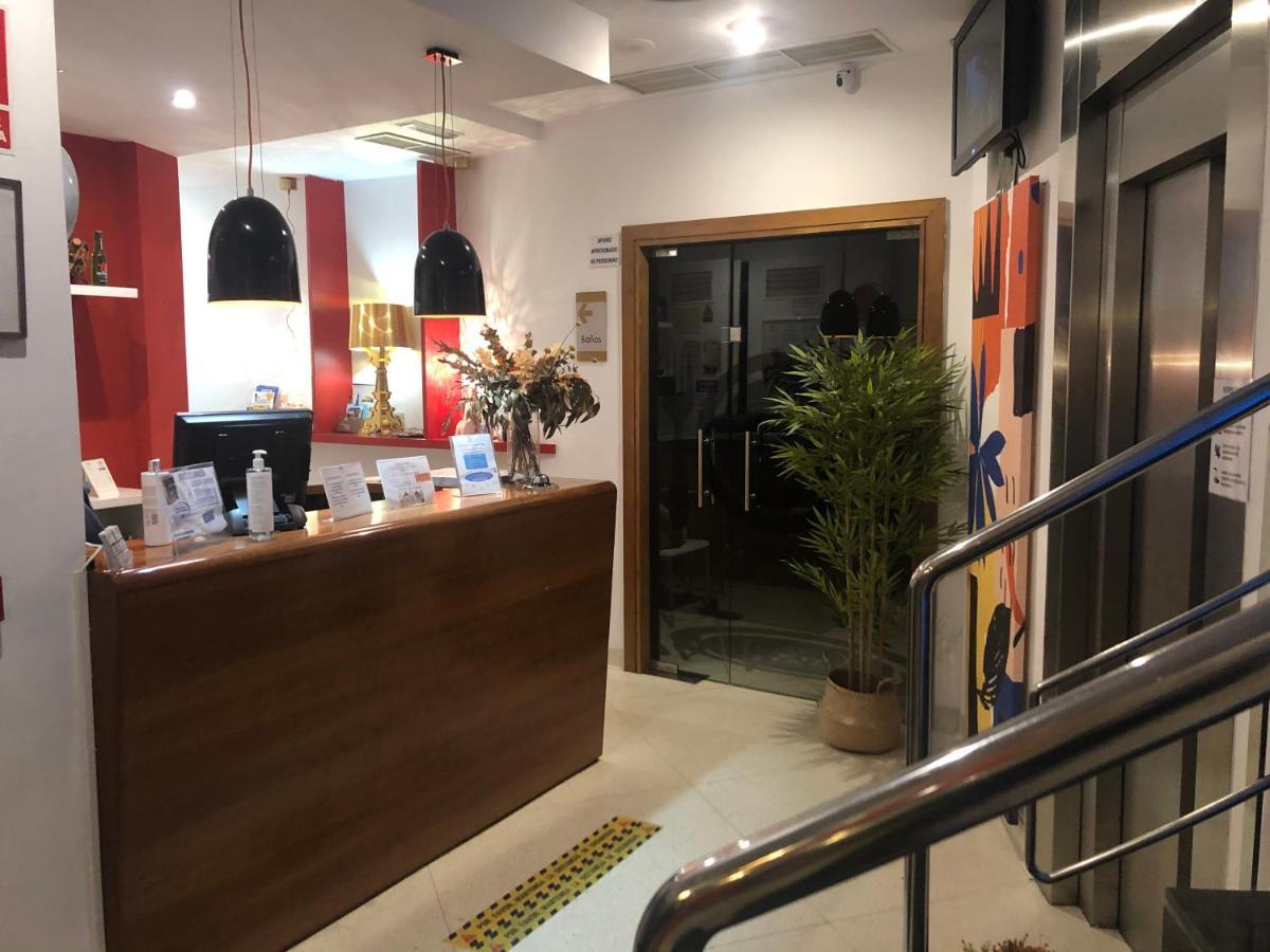 莱昂 阿尔班尼旅馆酒店 外观 照片